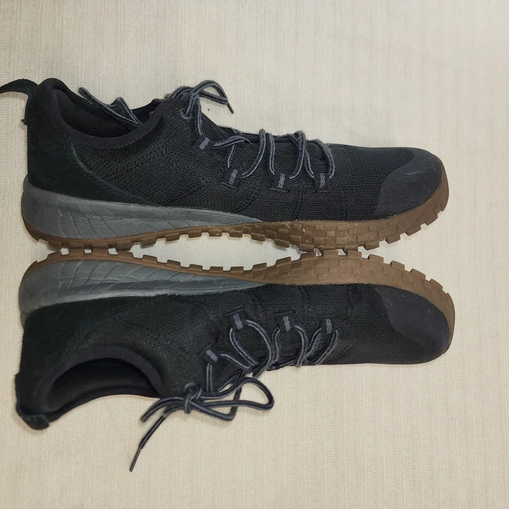 Columbia‎ SH/FT OutDry Low Mens Hiking Sneakers Black Grey BM5972-010 Size 13